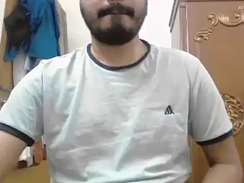 Snapshot of desiboyasif chatting on 1, 11, 2025 desiboyasif online show from 1, 11, 2025