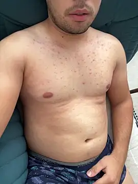 Snapshot of kralbenim26 chatting on 21, 12, 2025 kralbenim26 online show from 21, 12, 2025