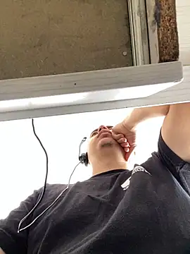 Snapshot of DanielGomez9 chatting on 10, 2, 2025 DanielGomez9 online show from 10, 2, 2025