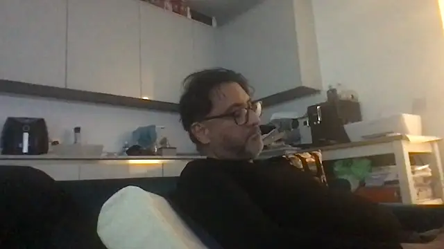 Snapshot of Robin007 chatting on 31, 10, 2025 Robin007 online show from 31, 10, 2025