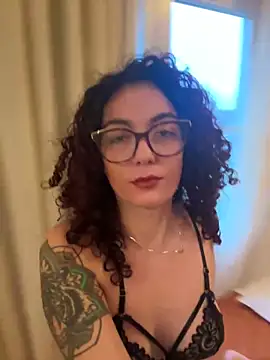 Snapshot of Strawberry_queen91 chatting on 14, 3, 2025 Strawberry queen91 online show from 14, 3, 2025