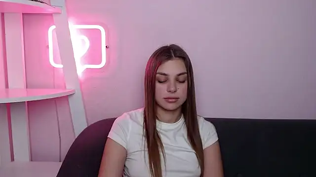 MilanaAngelAs online show from 7, 3, 2026