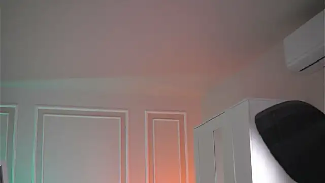 Snapshot of EvaZane chatting on 14, 12, 2025 EvaZane online show from 14, 12, 2025