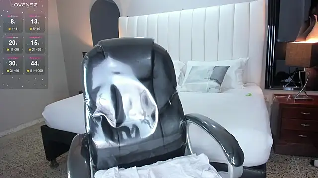 vanity sex online show from 11, 12, 2024