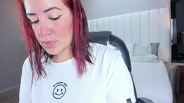 Snapshot of vanity_sex chatting on 8, 1, 2025 vanity sex online show from 8, 1, 2025