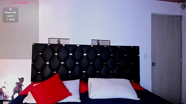 Snapshot of charlottemeyerr chatting on 14, 12, 2024 charlottemeyerr online show from 14, 12, 2024