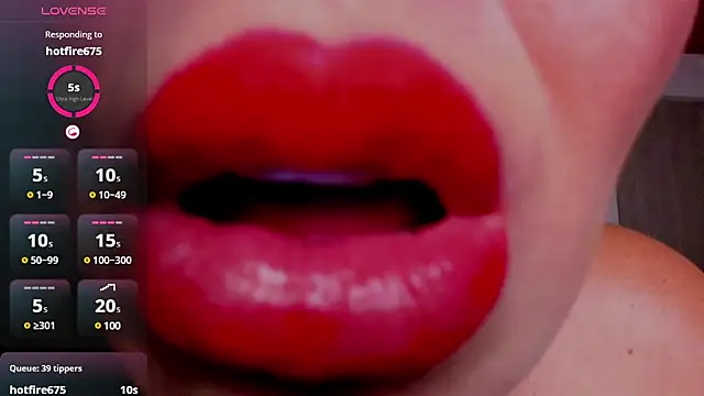 Snapshot of charlottemeyerr chatting on 14, 1, 2025 charlottemeyerr online show from 14, 1, 2025