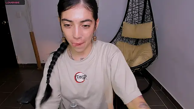 Snapshot of Nina-monroe chatting on 15, 3, 2025 Nina-monroe online show from 15, 3, 2025