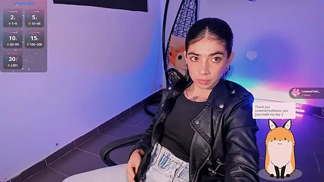 Snapshot of Nina-monroe chatting on 5, 2, 2026 Nina-monroe online show from 5, 2, 2026