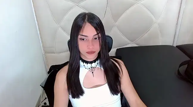 Dollbehavior  online show from 11, 12, 2024