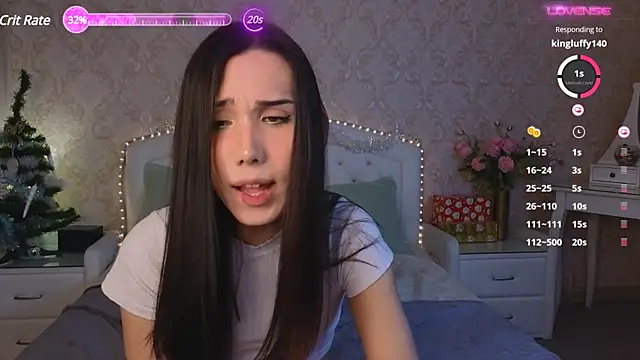 Snapshot of Kaia_Sunshine_Mia chatting on 4, 1, 2025 Kaia Sunshine Mia online show from 4, 1, 2025