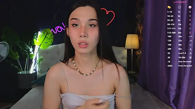 Snapshot of Kaia_Sunshine_Mia chatting on 30, 1, 2025 Kaia Sunshine Mia online show from 30, 1, 2025