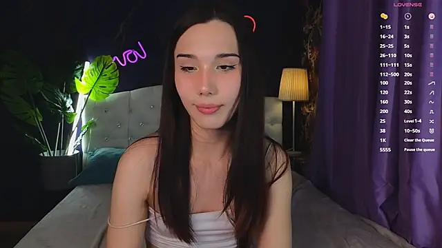 Snapshot of Kaia_Sunshine_Mia chatting on 31, 1, 2025 Kaia Sunshine Mia online show from 31, 1, 2025