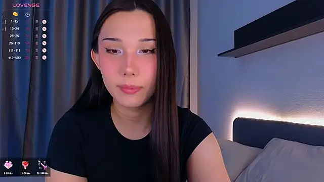 Snapshot of Kaia_Sunshine_Mia chatting on 1, 7, 2026 Kaia Sunshine Mia online show from 1, 7, 2026