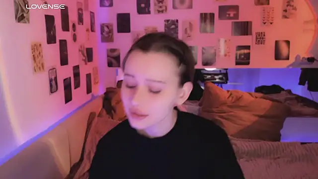 Snapshot of yourconcept chatting on 17, 1, 2025 yourconcept online show from 17, 1, 2025