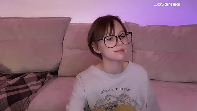 Snapshot of yourconcept chatting on 25, 11, 2025 yourconcept online show from 25, 11, 2025