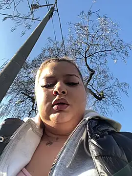 Snapshot of AllysonK chatting on 18, 1, 2025 AllysonK online show from 18, 1, 2025