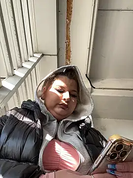 Snapshot of AllysonK chatting on 18, 1, 2025 AllysonK online show from 18, 1, 2025