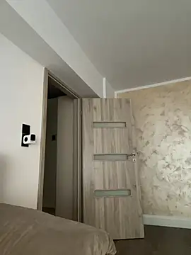 Snapshot of AllysonK chatting on 6, 2, 2025 AllysonK online show from 6, 2, 2025