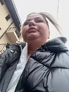 Snapshot of AllysonK chatting on 28, 2, 2025 AllysonK online show from 28, 2, 2025