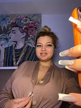 Snapshot of AllysonK chatting on 26, 11, 2025 AllysonK online show from 26, 11, 2025