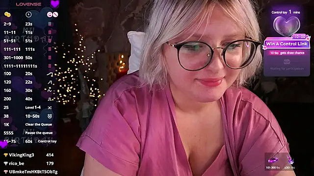 CoolTatis online show from 6, 1, 2025