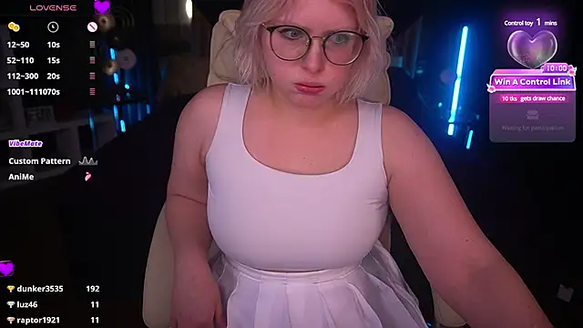 CoolTatis online show from 24, 1, 2025