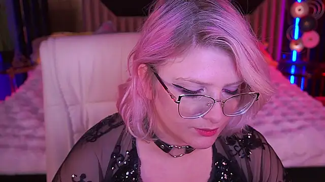 CoolTatis online show from 18, 11, 2025