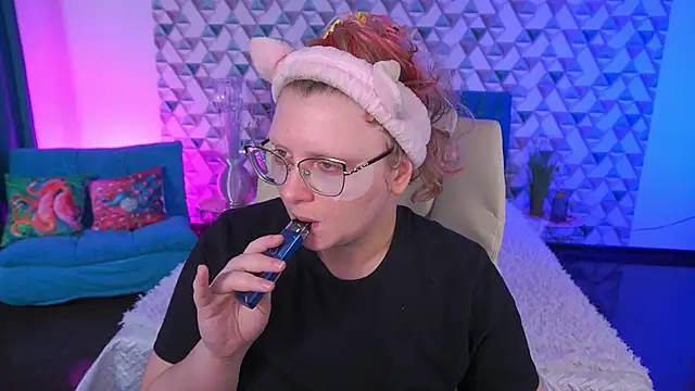 Snapshot of CoolTatis chatting on 24, 5, 2026 CoolTatis online show from 24, 5, 2026