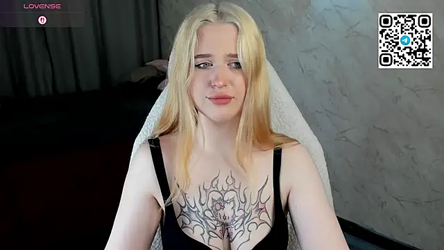 Snapshot of Betany_Foks chatting on 29, 5, 2026 Betany Foks online show from 29, 5, 2026