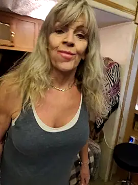 Snapshot of annika_lately chatting on 22, 9, 2025 annika lately online show from 22, 9, 2025