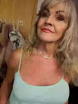 Snapshot of annika_lately chatting on 26, 9, 2025 annika lately online show from 26, 9, 2025