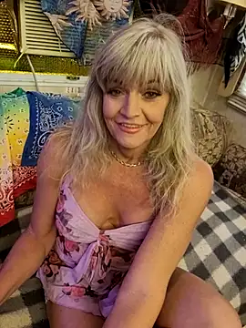 Snapshot of annika_lately chatting on 25, 10, 2025 annika lately online show from 25, 10, 2025