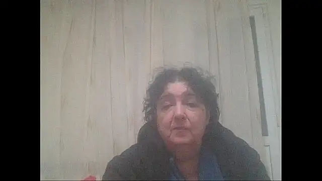 Snapshot of maturekorine chatting on 17, 11, 2025 maturekorine online show from 17, 11, 2025