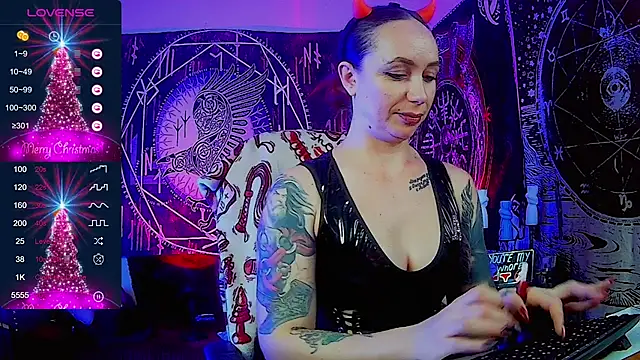 Snapshot of miss_jenna_lovee chatting on 10, 12, 2024 miss jenna lovee online show from 10, 12, 2024