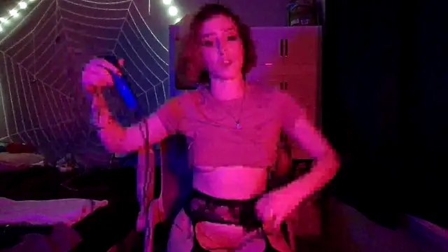 Snapshot of beaubrookeent chatting on 13, 11, 2025 beaubrookeent online show from 13, 11, 2025