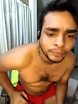 Snapshot of eddy_22cm chatting on 14, 12, 2025 eddy 22cm online show from 14, 12, 2025