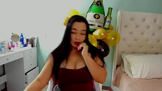 Snapshot of sharon_leone26 chatting on 21, 9, 2025 sharon leone26 online show from 21, 9, 2025