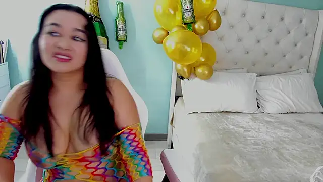 Snapshot of sharon_leone26 chatting on 24, 9, 2025 sharon leone26 online show from 24, 9, 2025