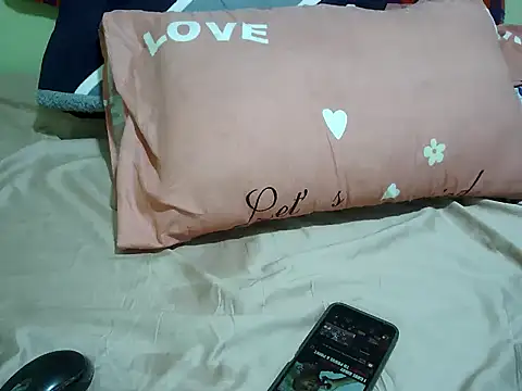 Snapshot of just_lela chatting on 20, 2, 2025 just lela online show from 20, 2, 2025