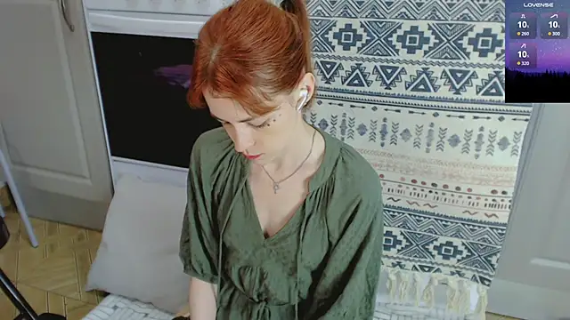 Amina Barbarian online show from 22, 10, 2025