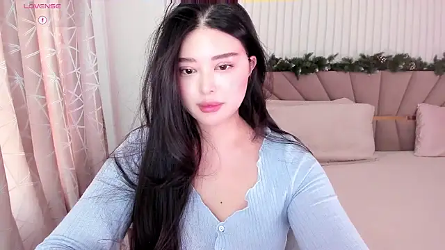 tenderlybaee online show from 24, 1, 2025