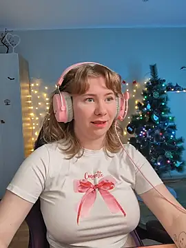 D0nna  online show from 20, 12, 2025