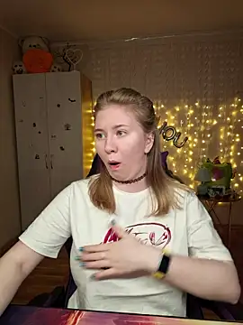 D0nna  online show from 18, 3, 2026