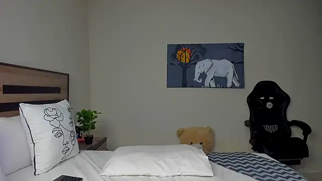 Renee-18 online show from 7, 3, 2026