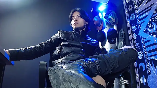 Dicaprioo  online show from 24, 2, 2025