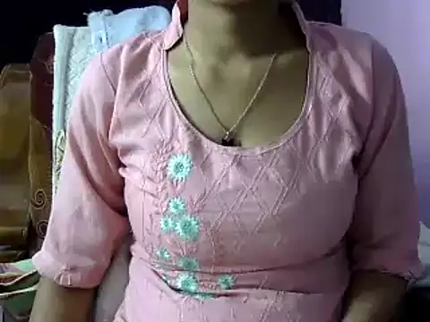 momo lov online show from 29, 12, 2024