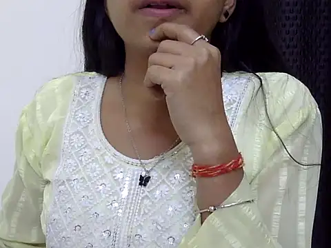 momo lov online show from 23, 2, 2025