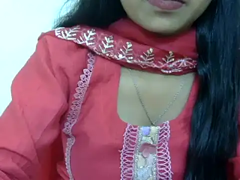 momo lov online show from 10, 3, 2025