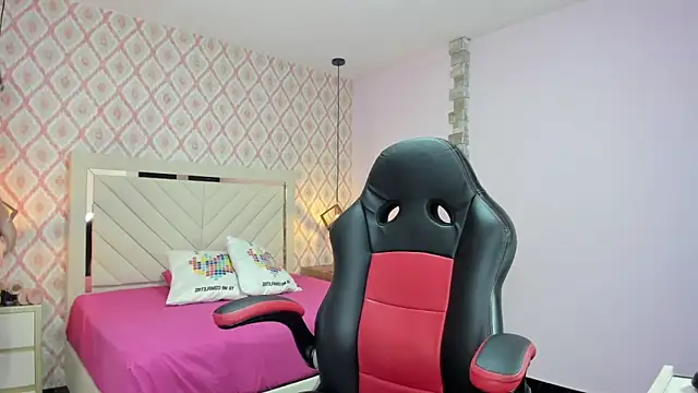 Snapshot of delilaquinn chatting on 23, 1, 2025 delilaquinn online show from 23, 1, 2025